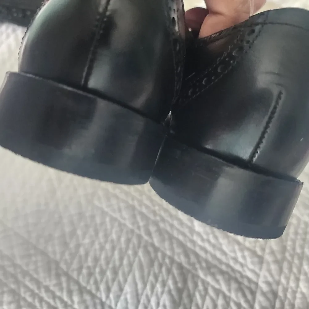 Florsheim leather shoes made in india